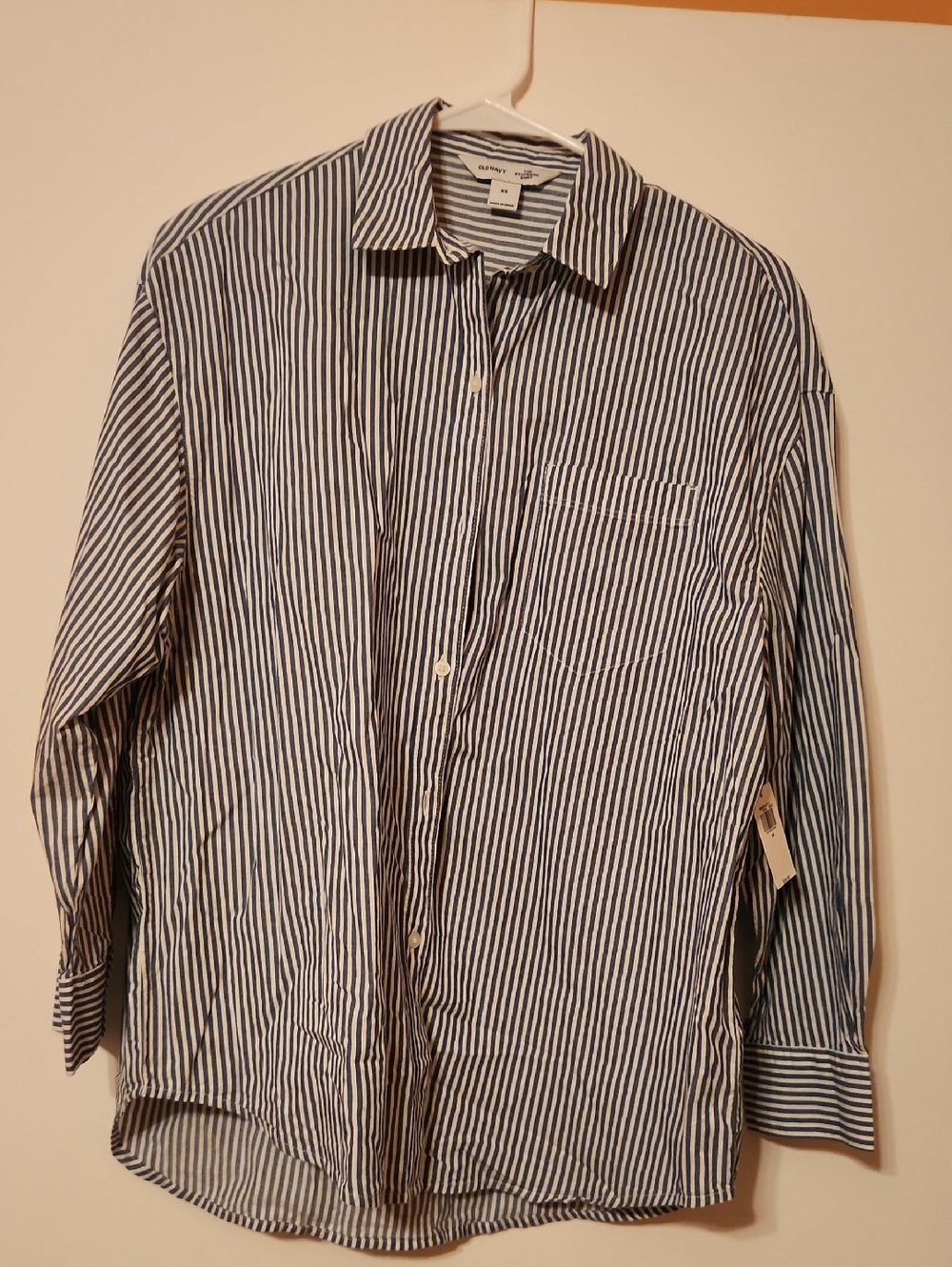 Old Navy Blue and White Striped Button-Down Shirt